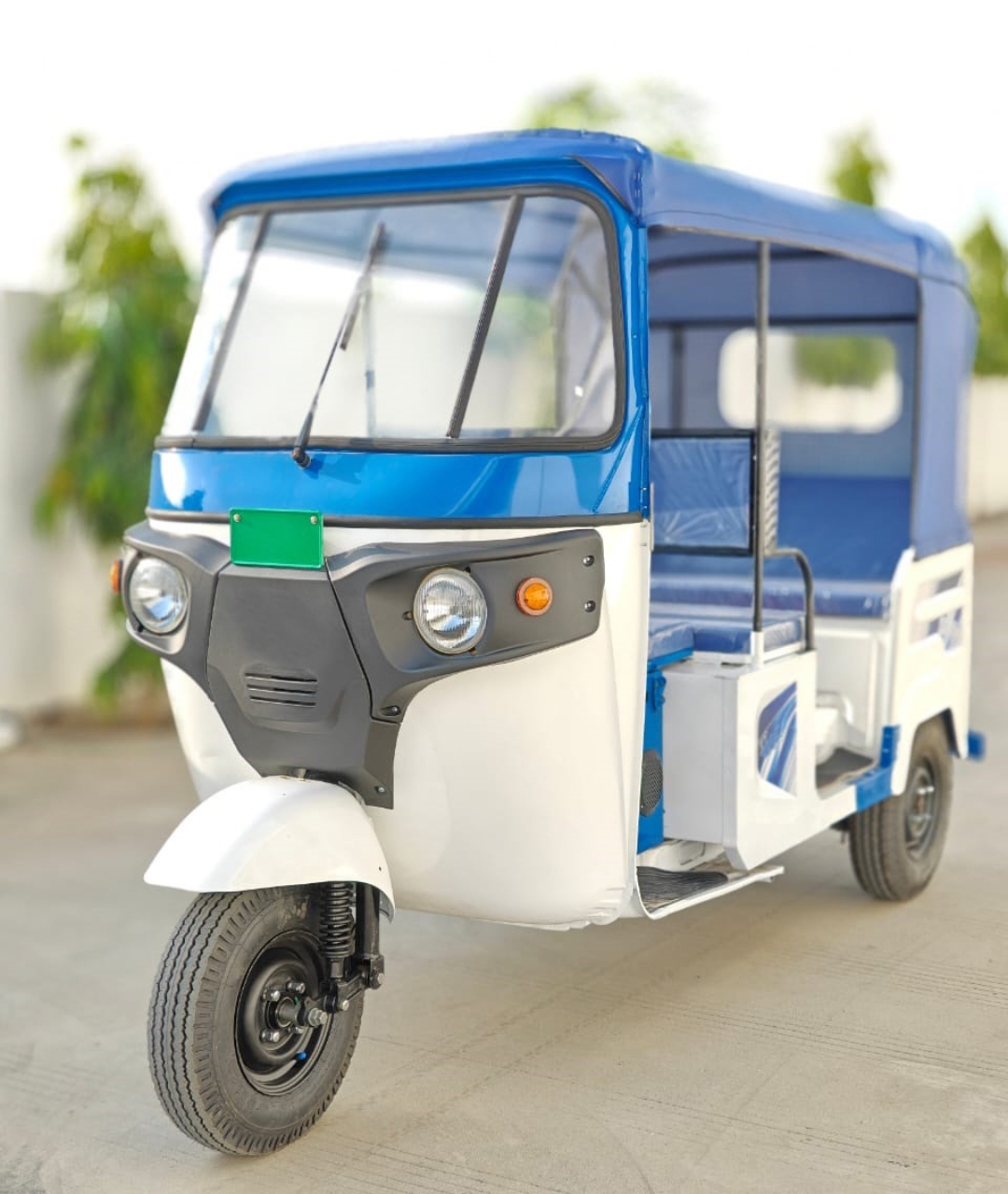 L1 E-Rickshaw